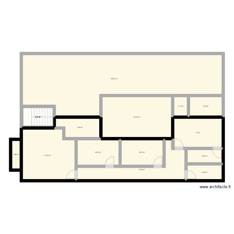 Sacre-Coeur New. Plan de 31 pièces et 405 m2