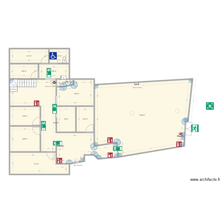 O2 v57500. Plan de 13 pièces et 175 m2