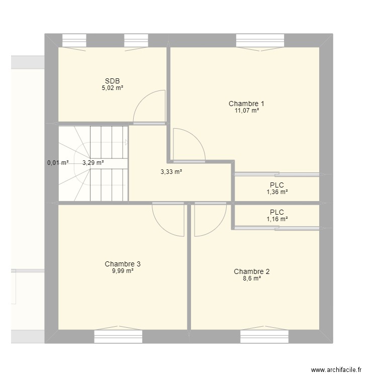 Maison avec bonnes côtes avec modif. Plan de 14 pièces et 113 m2