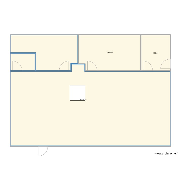 Local. Plan de 3 pièces et 158 m2