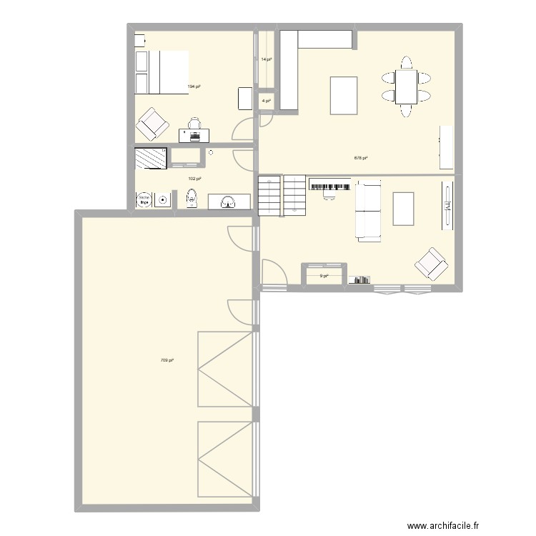 FG-42A. Plan de 7 pièces et 159 m2