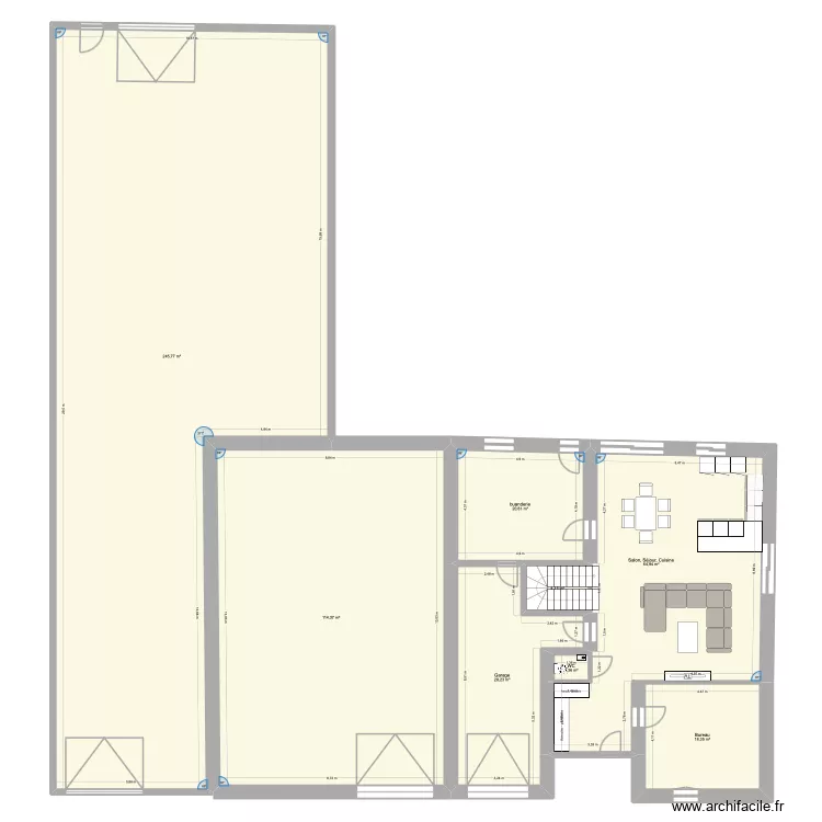 &eacute;tage maison clemery. Plan de 21  et 652 m²