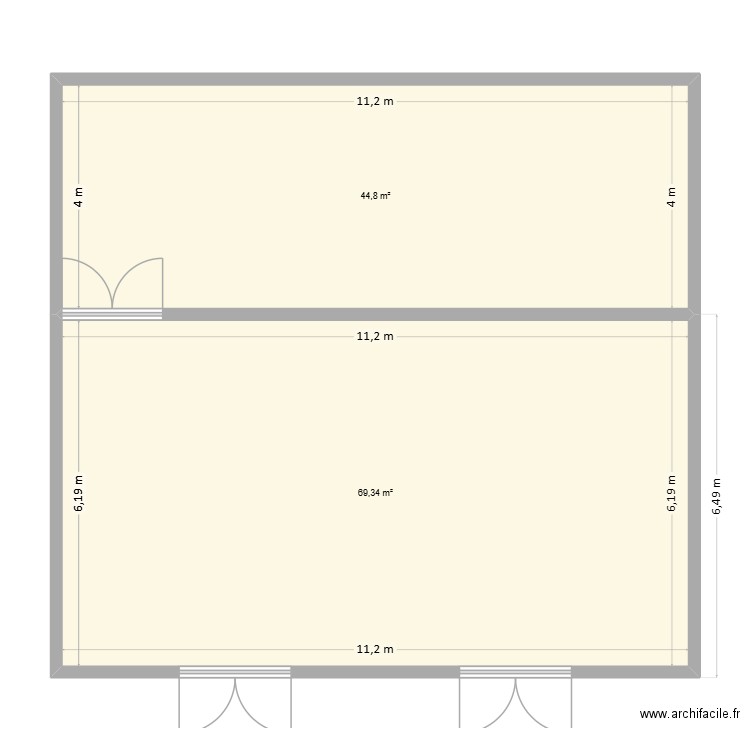 Magasin. Plan de 2 pièces et 114 m2