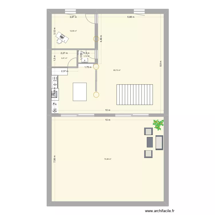 HAUT DROIT. Plan de 5  et 163 m²