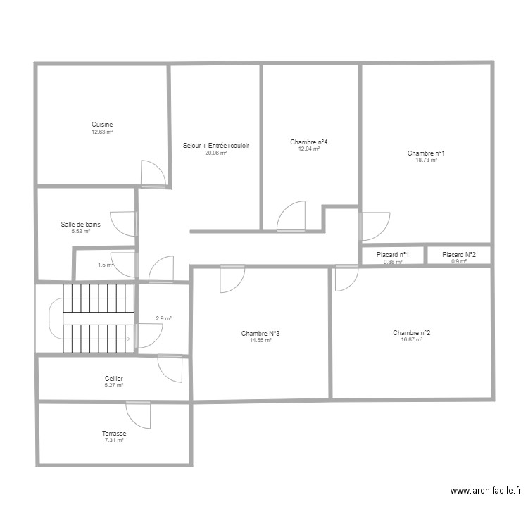 T4 Cléménceau avec 4eme chambre. Plan de 13 pièces et 119 m2