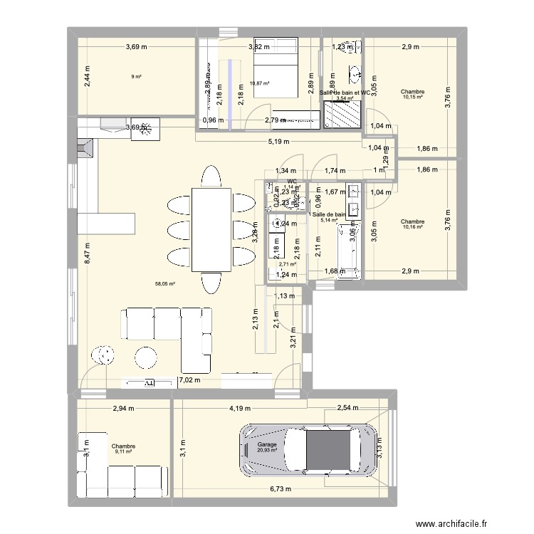 Maison. Plan de 11 pièces et 141 m2