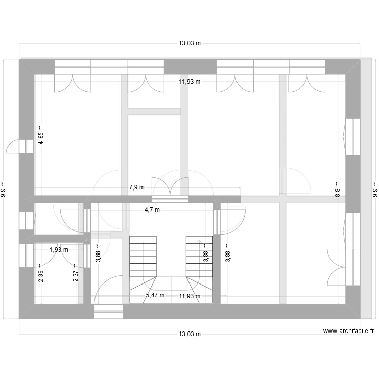 Loyers 3 RdC. Plan de 7 pièces et 223 m2