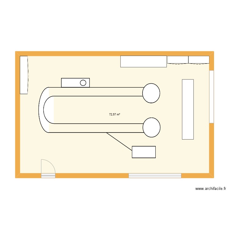 Chaine de production. Plan de 1 pièce et 73 m2