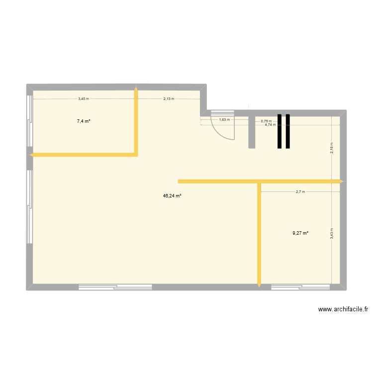 IMMEUBLE RUSSE. Plan de 3 pièces et 63 m2
