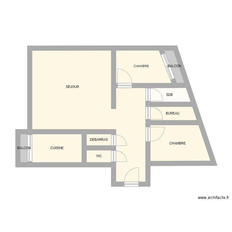LEOPOLD. Plan de 9 pièces et 51 m2