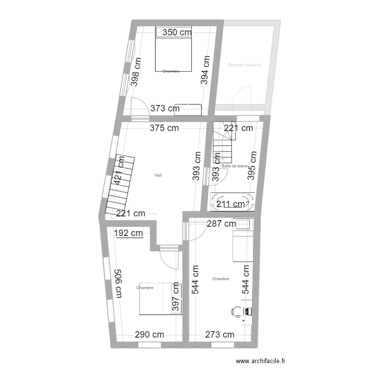 Perwez Grand Place. Plan de 11 pièces et 147 m2