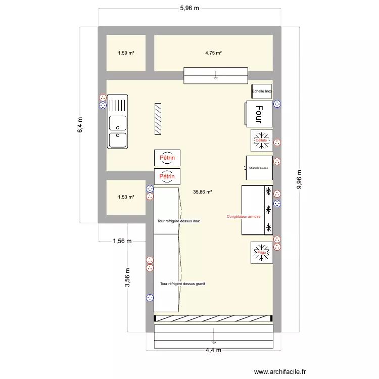 Labo. Plan de 4  et 44 m²