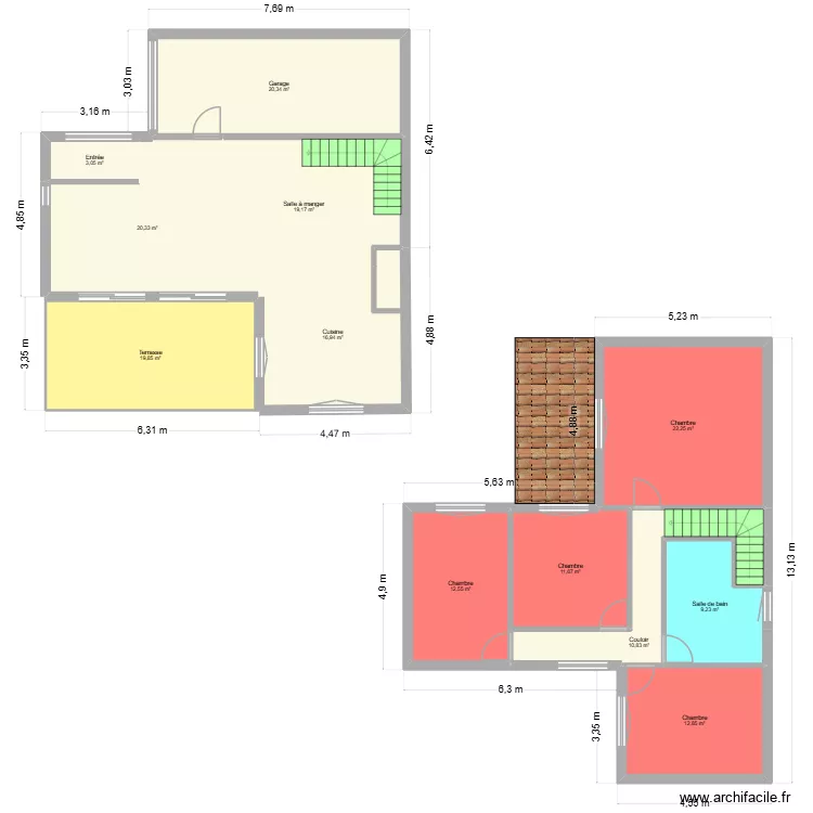 maison. Plan de 12 pièces et 179 m²