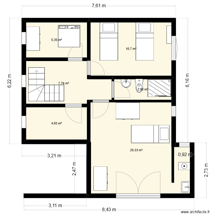 Sous sol. Plan de 6 pièces et 52 m2