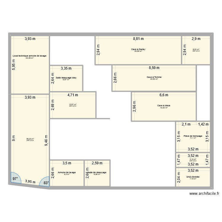 Darley. Plan de 13 pièces et 198 m2
