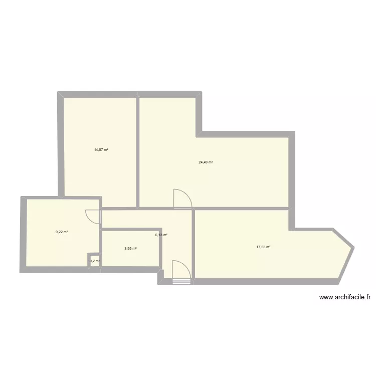 PLan. Plan de 7 pièces et 76 m²