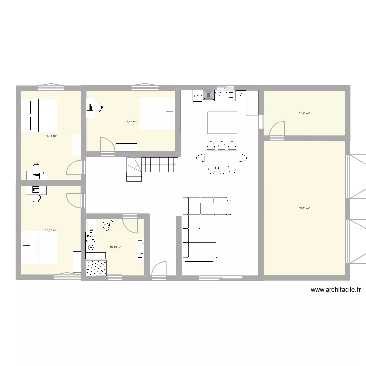 Nini. Plan de 6  et 103 m²