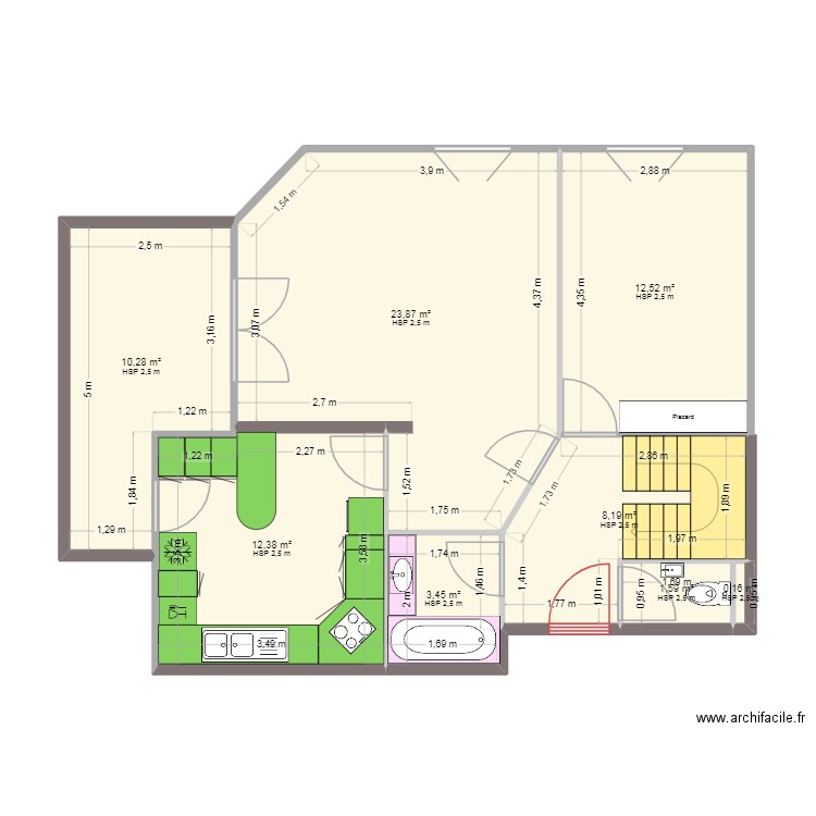 Mt 2 étage 3. Plan de 8 pièces et 72 m2