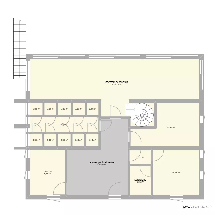 plan bat administratif + logement rdc. Plan de 18 pièces et 115 m²