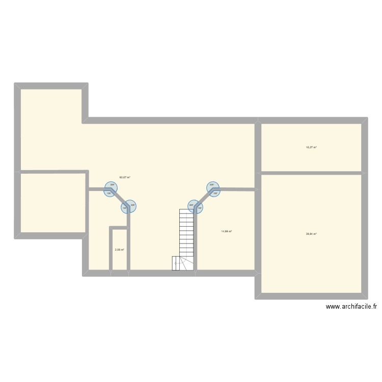Bisel RDC. Plan de 5 pièces et 166 m2