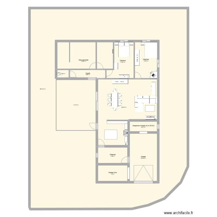 Chauvé. Plan de 12 pièces et 651 m2