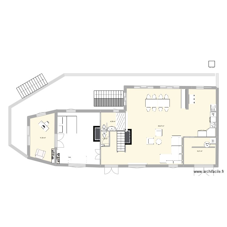 CTB2. Plan de 5 pièces et 90 m2