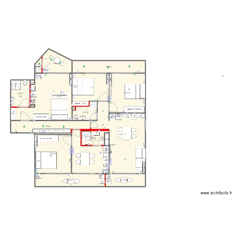 Caroubier 2. Plan de 17 pièces et 128 m2