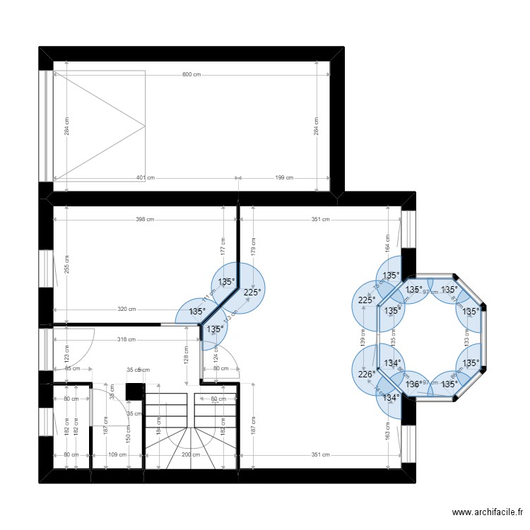 DAH BAUM HOSTUN. Plan de 12 pièces et 97 m2