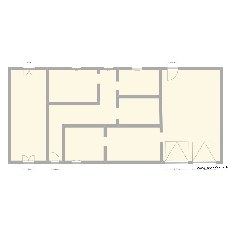 VI0451AM. Plan de 3 pièces et 190 m2
