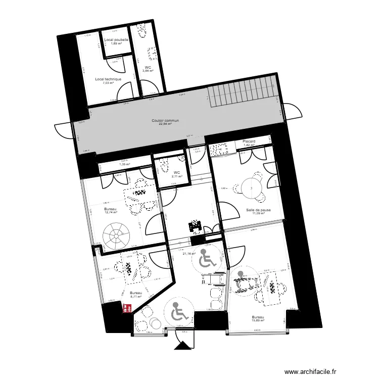 Brive projet bureau accueil v2. Plan de 19  et 126 m²