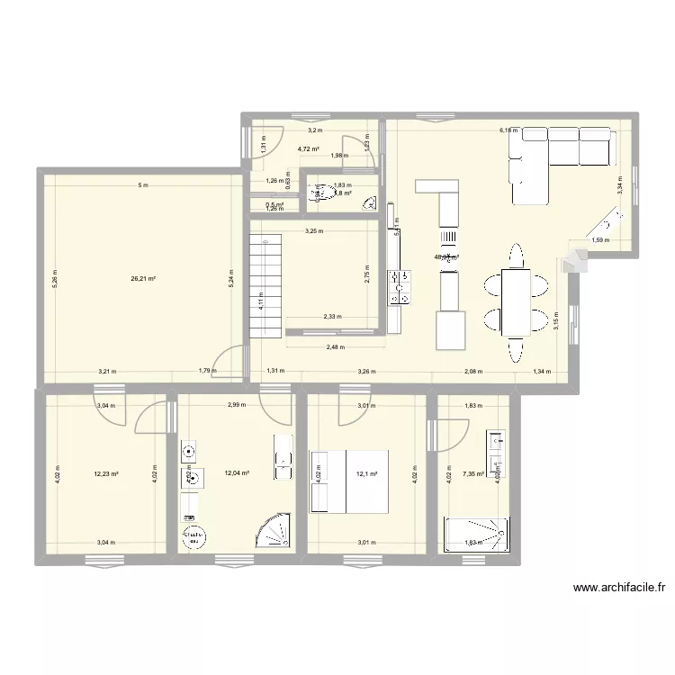 CHA-PER-101225. Plan de 9 pièces et 126 m²
