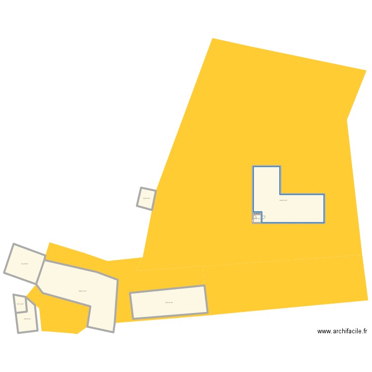 terrain bourgois. Plan de 9 pièces et 615 m2