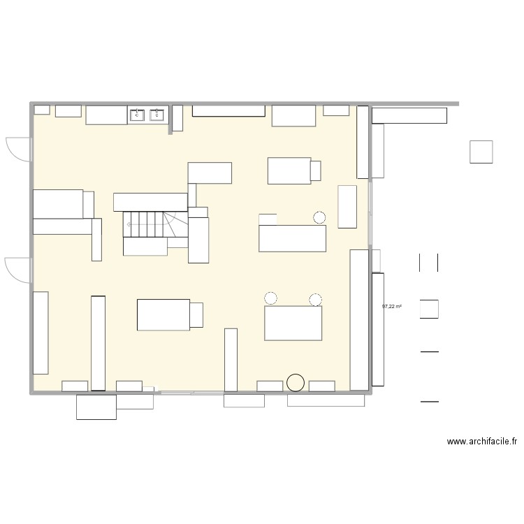 Les fleurs de Capeyron. Plan de 1 pièce et 97 m2