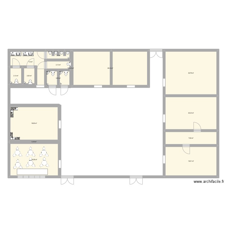 magasin. Plan de 15 pièces et 160 m2
