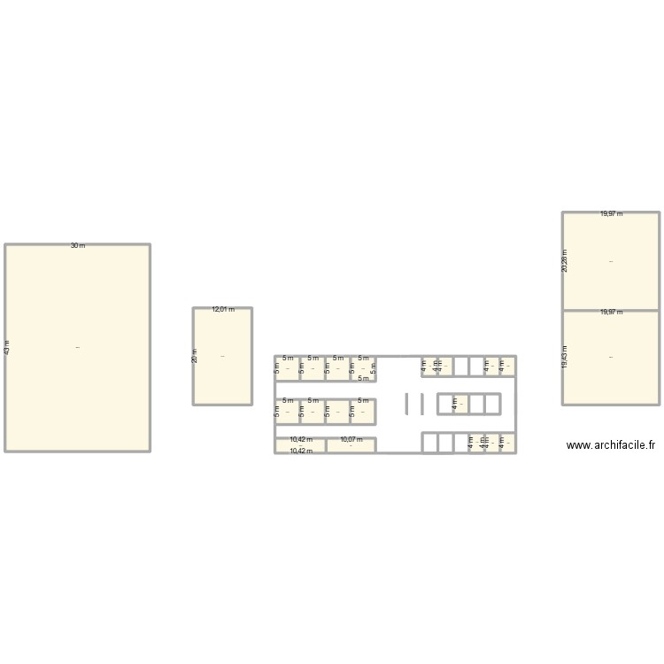 installation. Plan de 22 pièces et 2677 m2