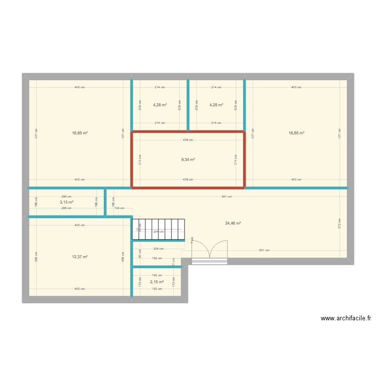 BOUTEAU R+1. Plan de 9 pièces et 94 m2