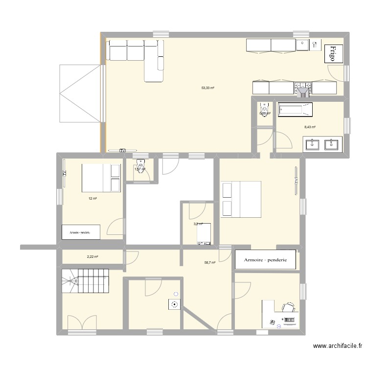 plan maison chambre parentale modofié . Plan de 8 pièces et 140 m2