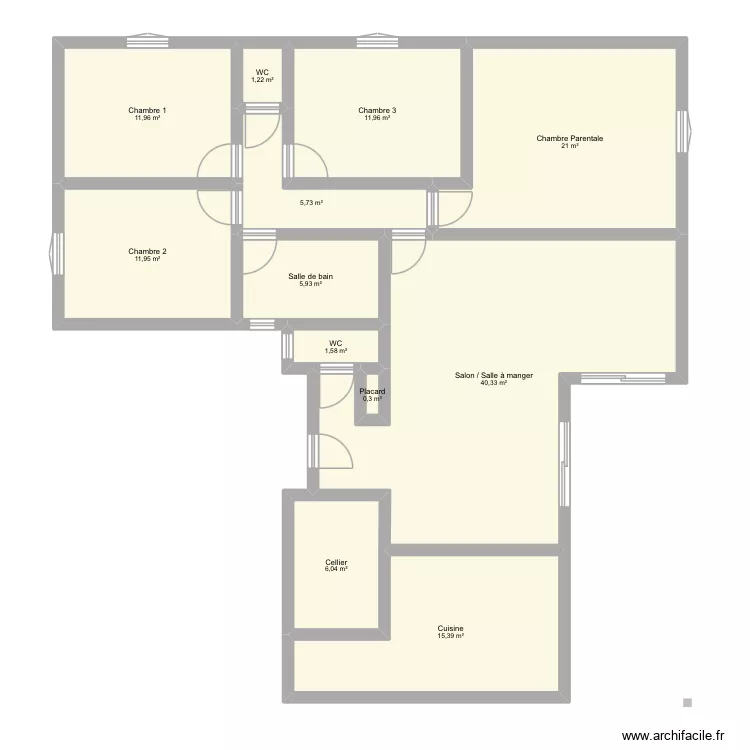 Maison. Plan de 12 pièces et 133 m²
