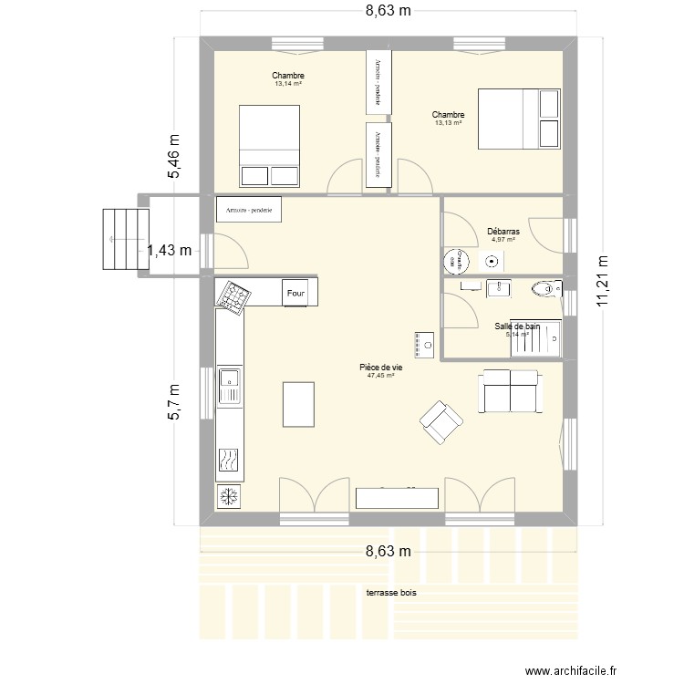 chalet madrier 2cotes. Plan de 5 pièces et 84 m2