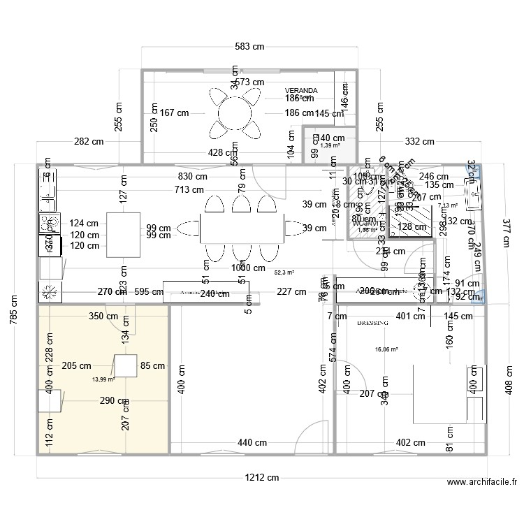 MICHEL. Plan de 7 pièces et 106 m2