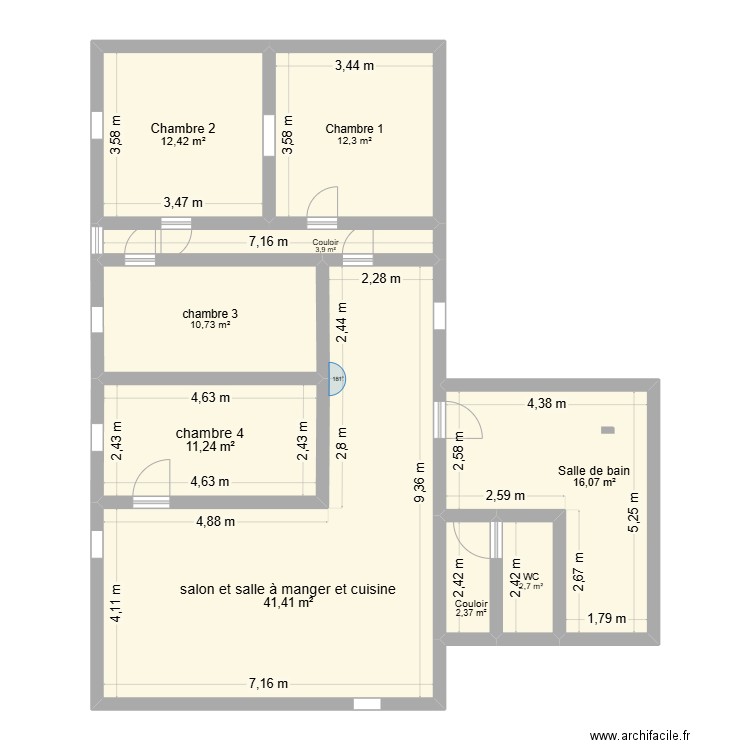 VIRELADE. Plan de 9 pièces et 113 m2