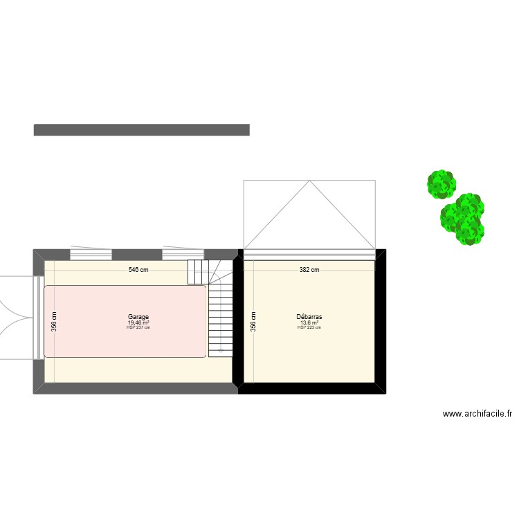 garage RDC- aménagé. Plan de 0 pièce et 0 m2