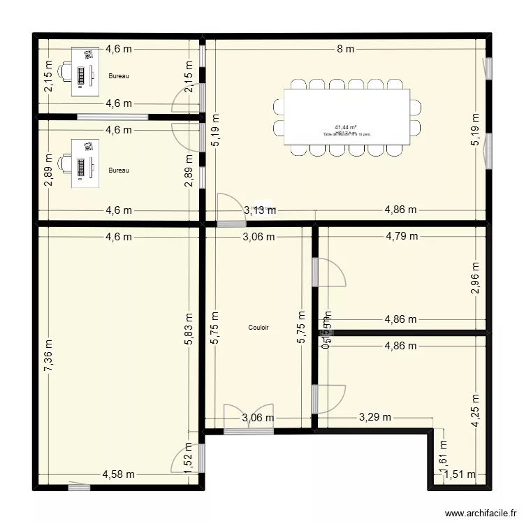 Salle r&eacute;union bis. Plan de 6  et 145 m²