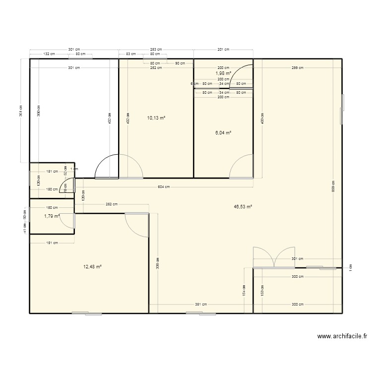 construction village. Plan de 6 pièces et 79 m2