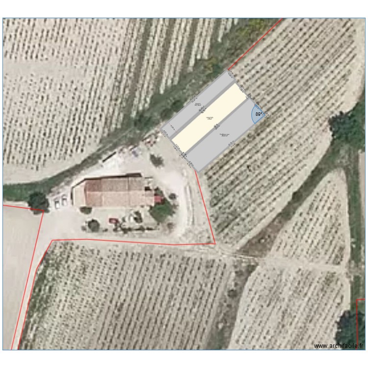 HANGAR CAIRANNE VIGNE chemin. Plan de 4 pièces et 648 m2