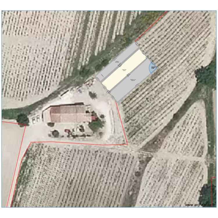 HANGAR CAIRANNE VIGNE chemin. Plan de 