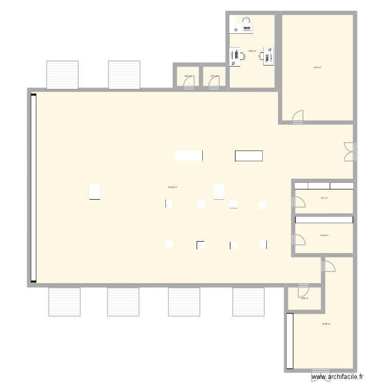 Atelier SCORPION. Plan de 9 pièces et 440 m2