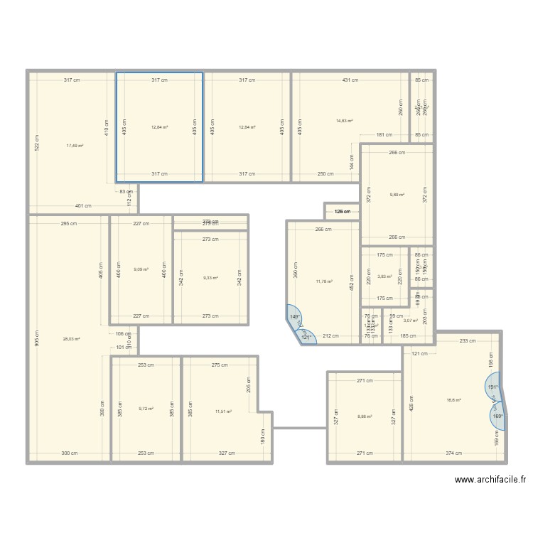 local Binguet. Plan de 20 pièces et 186 m2