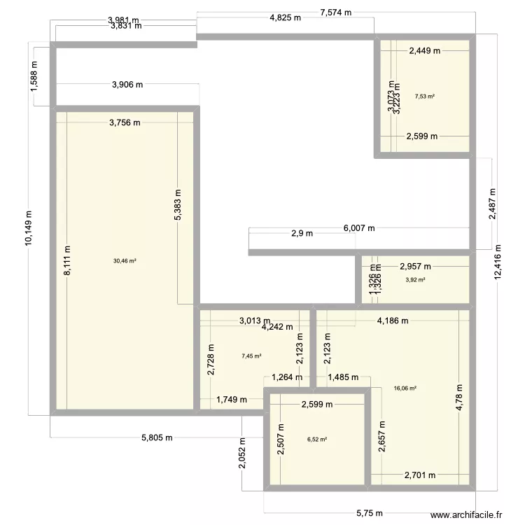 zogbo. Plan de 6  et 72 m²