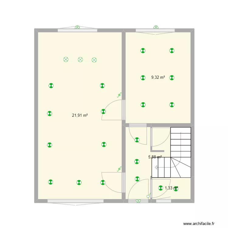 Plan &eacute;lec RDC maison. Plan de 